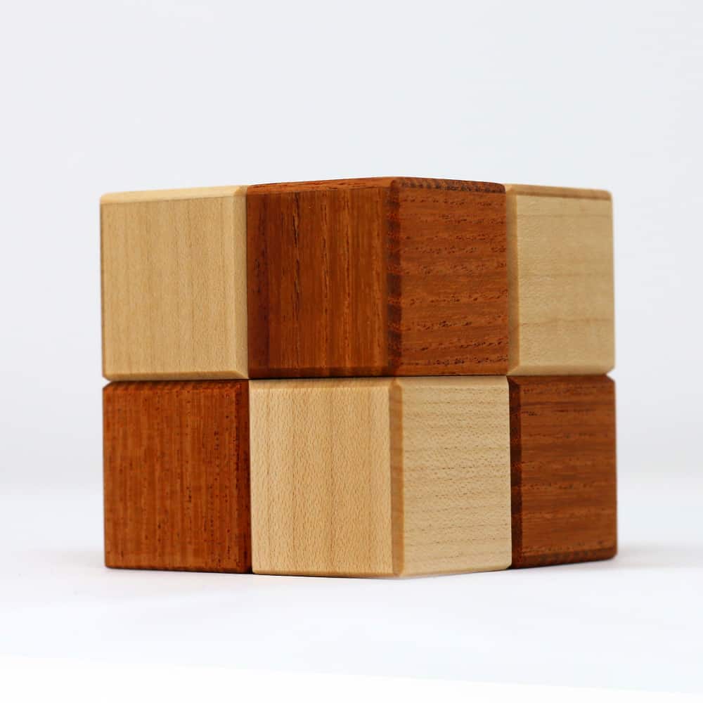 Karakuri Cube Box 4