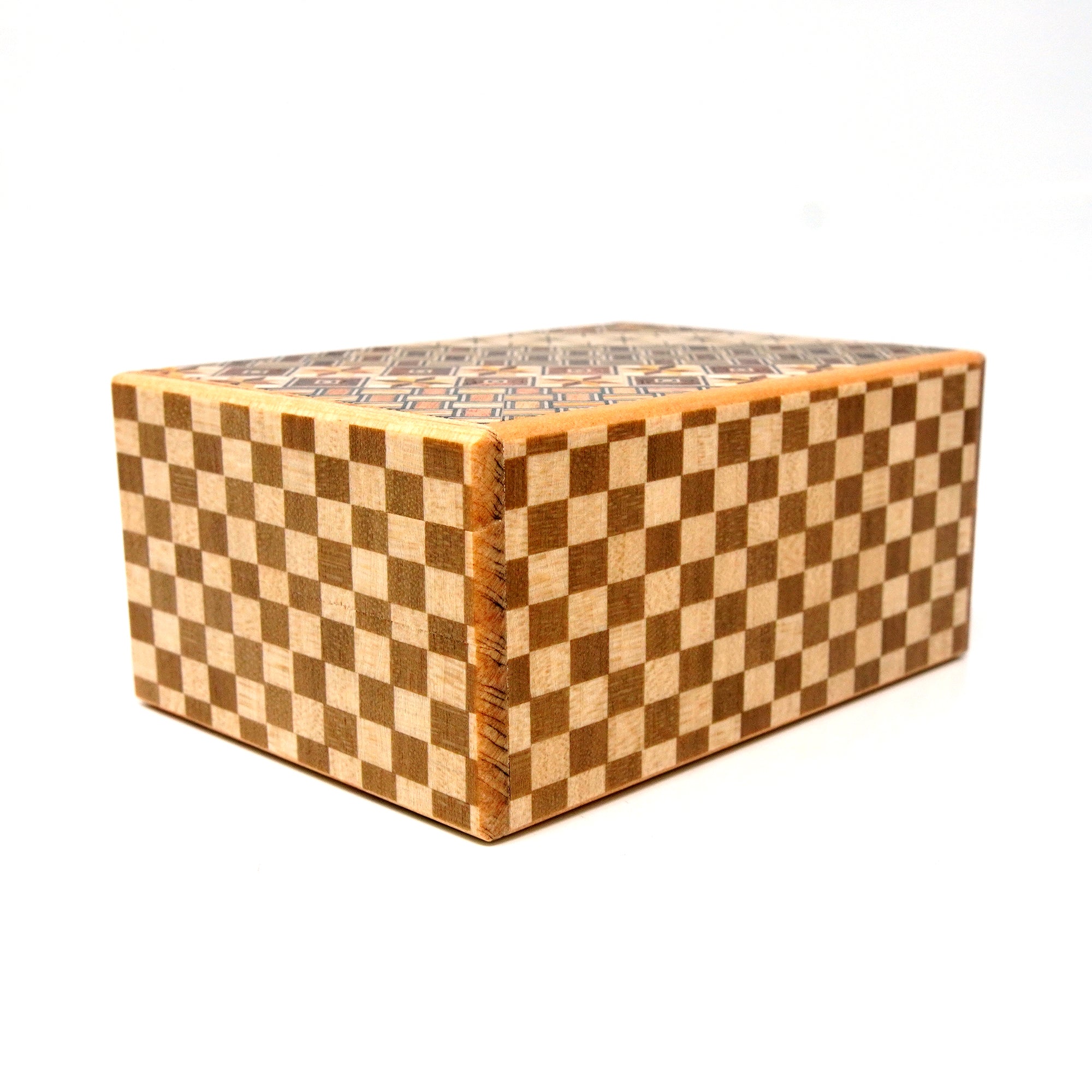 Japanese Puzzle Box - 4 Sun 18 Steps - Yosegi/ Ichimatsu