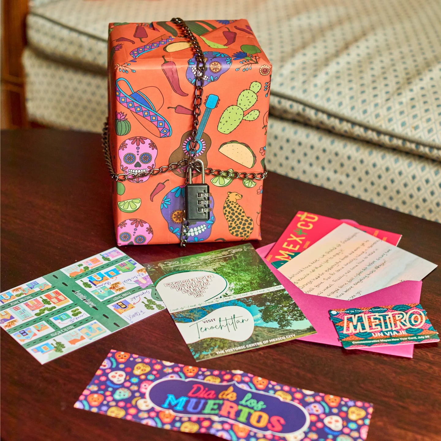Padlock'd Mexico - Puzzle Gift Wrap