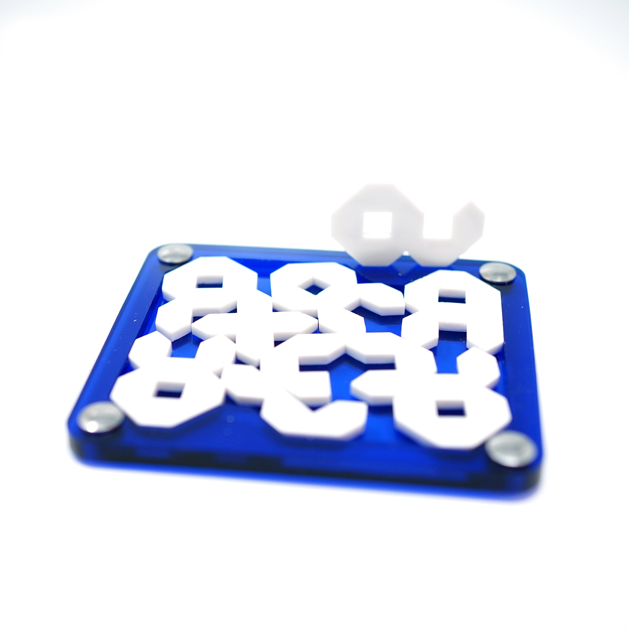 Paradoxal Packing Puzzle